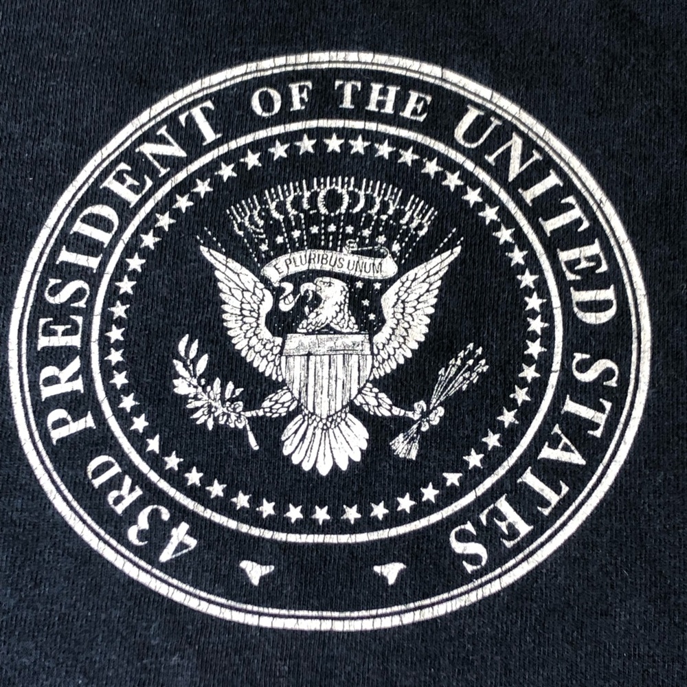 George W. Bush 43rd President Presidential Seal,  Navy Tee, Small, pre-owned,
